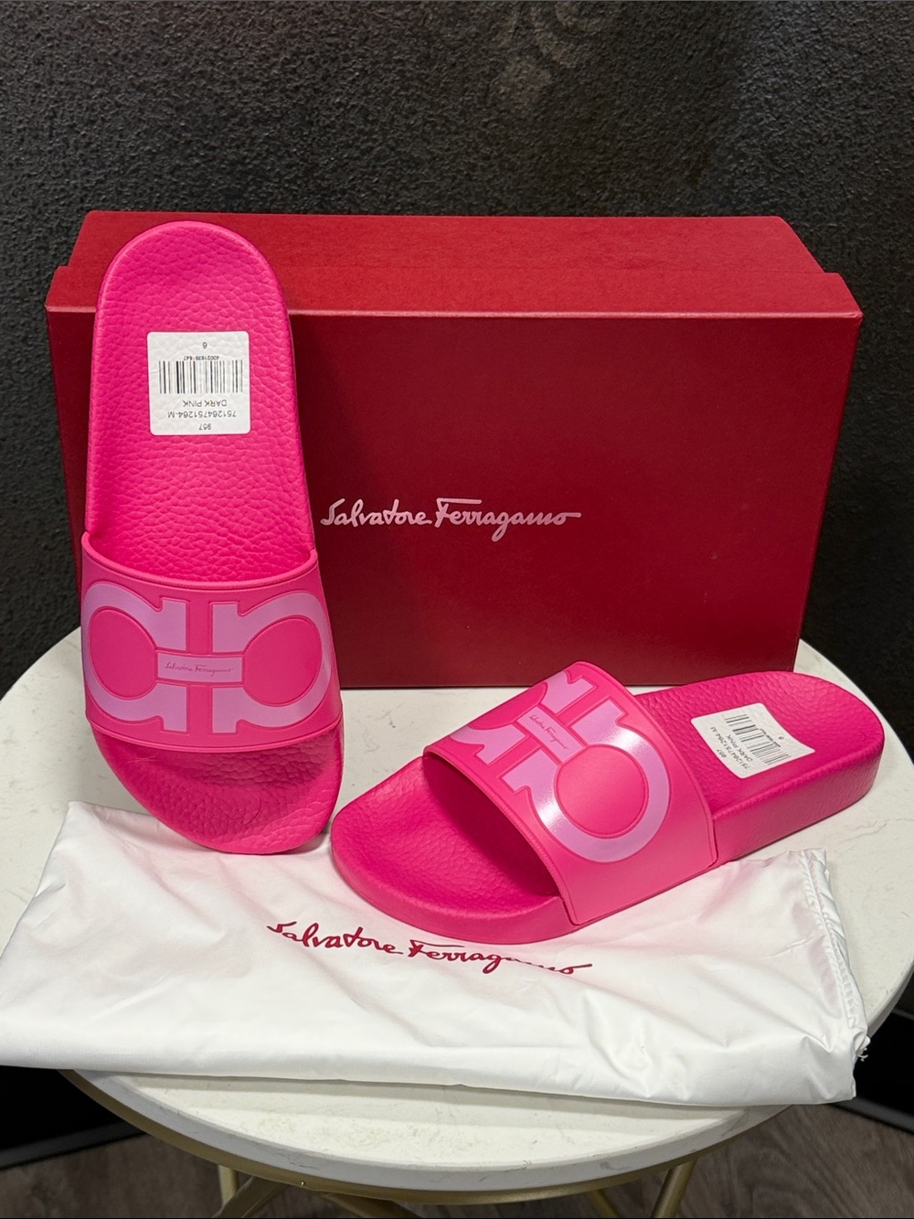 Salvatore Ferragamo Authentic beach Slide Sandals  . Groovy . NEW in Box